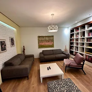 Apartment Center Easy, Tirana